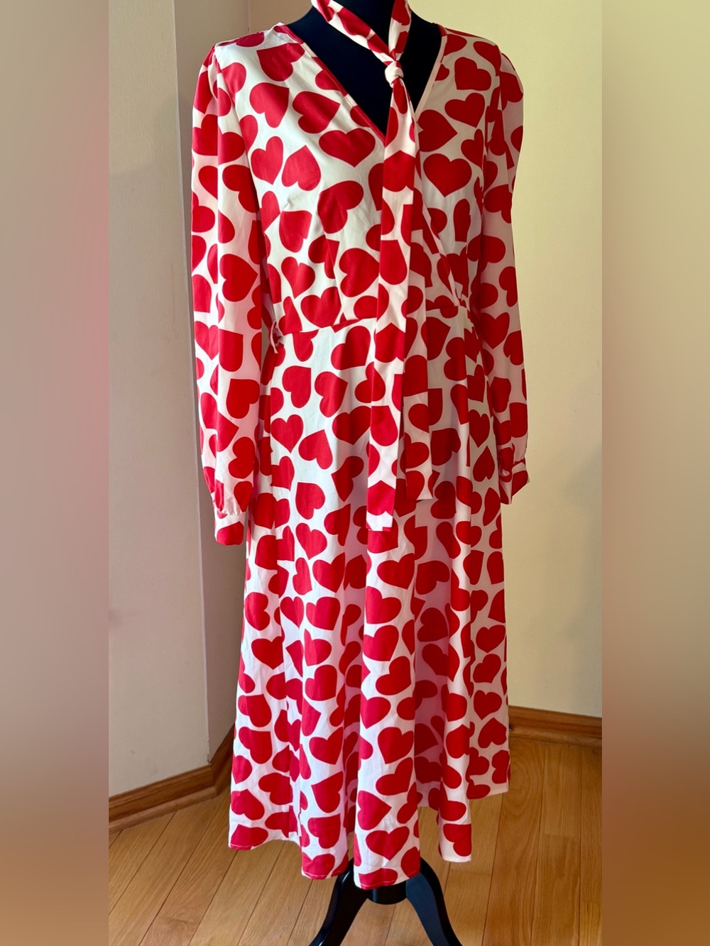SHEIN Red Heart Print Long Sleeve Midi Dress on White Size XL